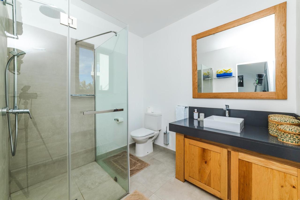 Blue Residences- Ground Floor Two Bedroom Apartment Grand-Baie Kültér fotó